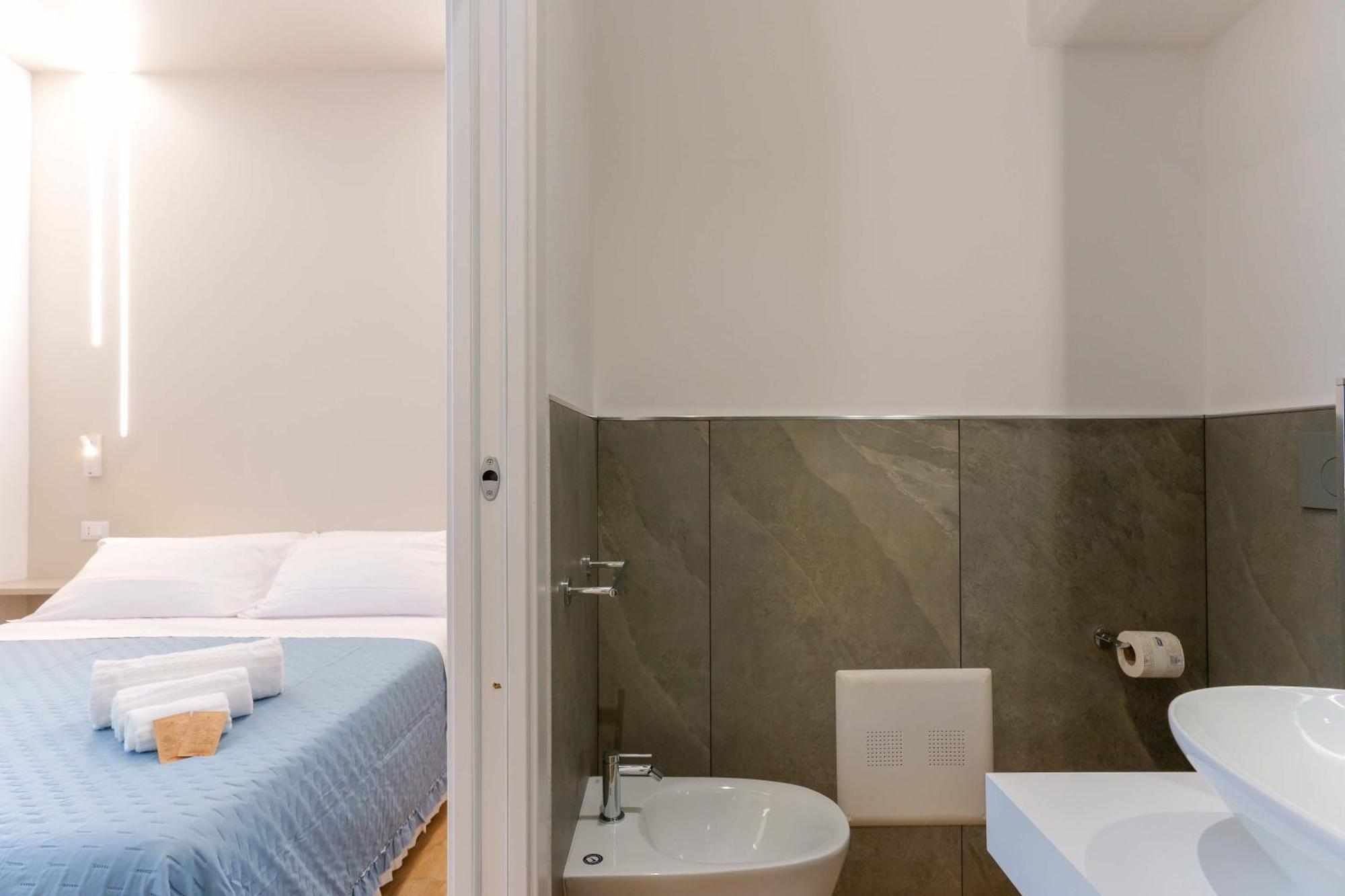 Aqua Comfort Rooms - Eja Sardinia Κάλιαρι Εξωτερικό φωτογραφία